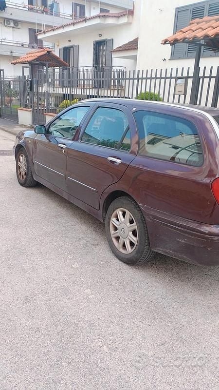 Usata Lancia Lybra 116 CV (85 kW) 2001 Station wagon