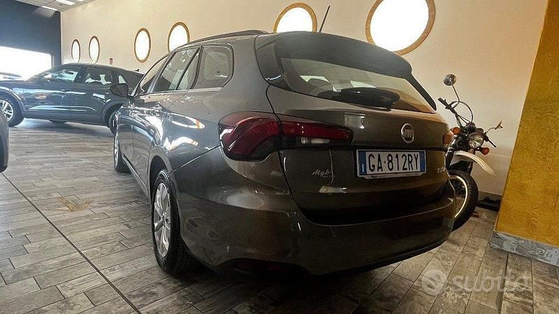 Usata Fiat Tipo Mirror 130 CV (95 kW) 2020 Grigio Station wagon