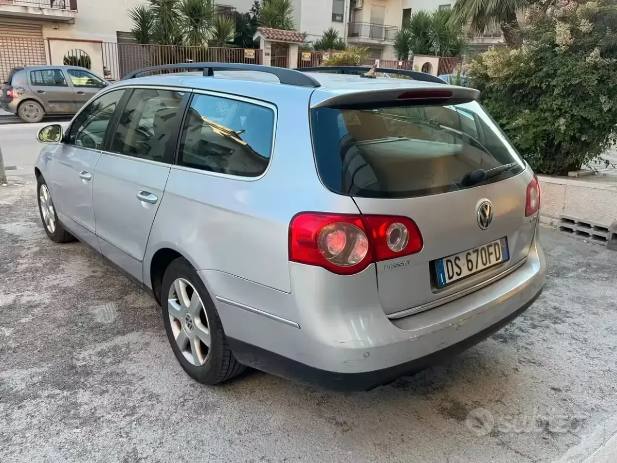 Usata VW Passat S 140 CV (102 kW) 2006 Grigio Station wagon