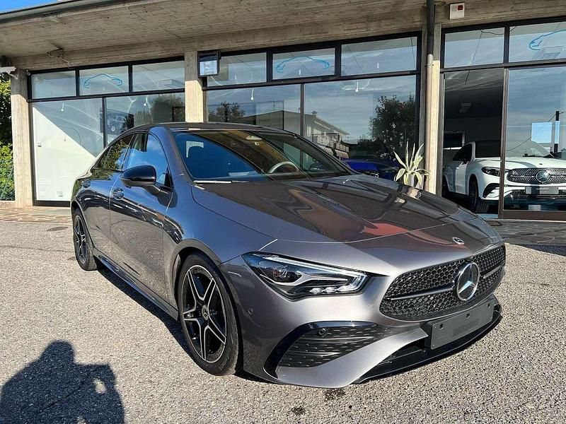 Usata Mercedes CLA180 AMG Line Premium 136 CV (100 kW) 2024 Grigio Berlina