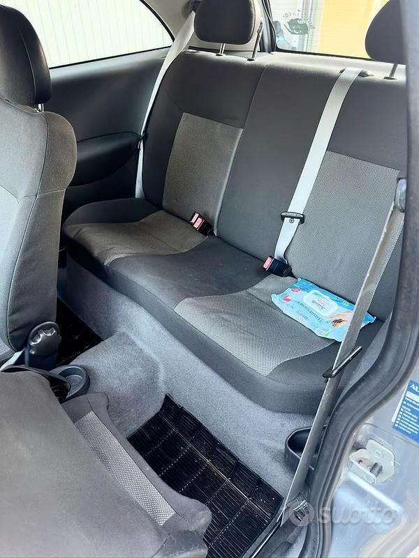 Usata Opel Corsa 2006 Utilitaria