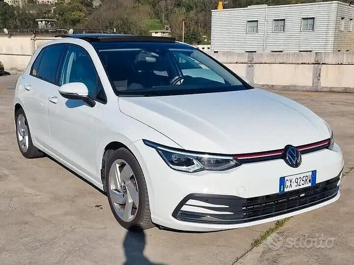 Usata VW Golf VIII Life 150 CV (110 kW) 2024 Bianco Berlina