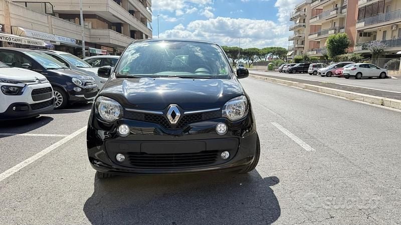 Usata Renault Twingo PE 110 CV (80 kW) 2018 Nero Utilitaria