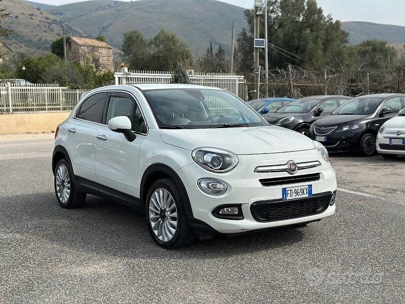 Usata Fiat 500X Business 120 CV (88 kW) 2016 Bianco SUV