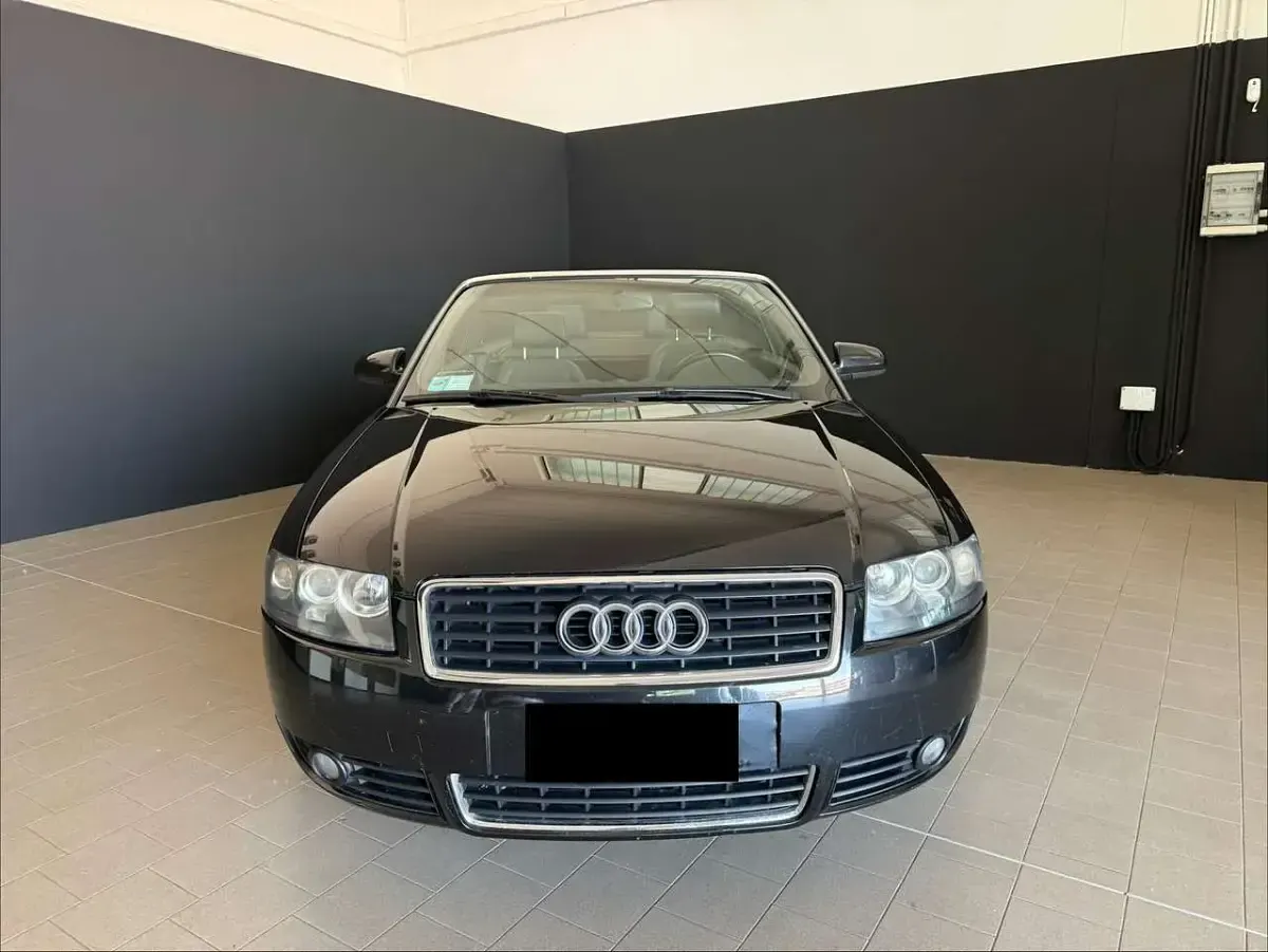 Usata Audi A4 Cabriolet Ambiente 163 CV (119 kW) 2007 Nero Cabrio