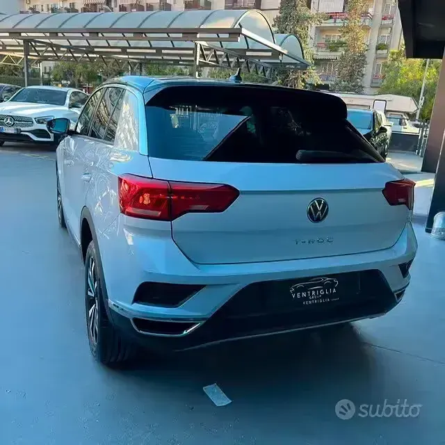 Usata VW T-Roc Style 150 CV (110 kW) 2021 Bianco SUV
