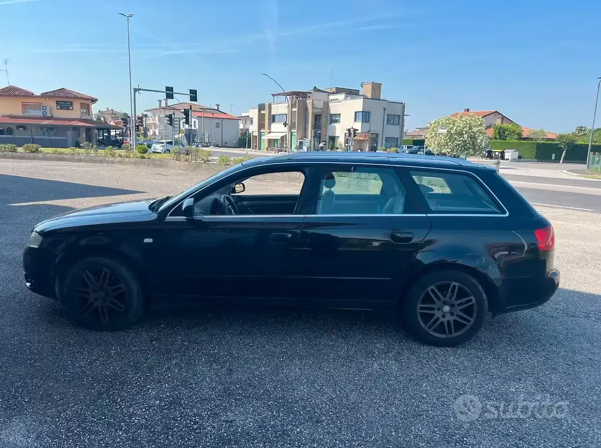 Usata Audi A4 140 CV (102 kW) 2007 Nero Station wagon