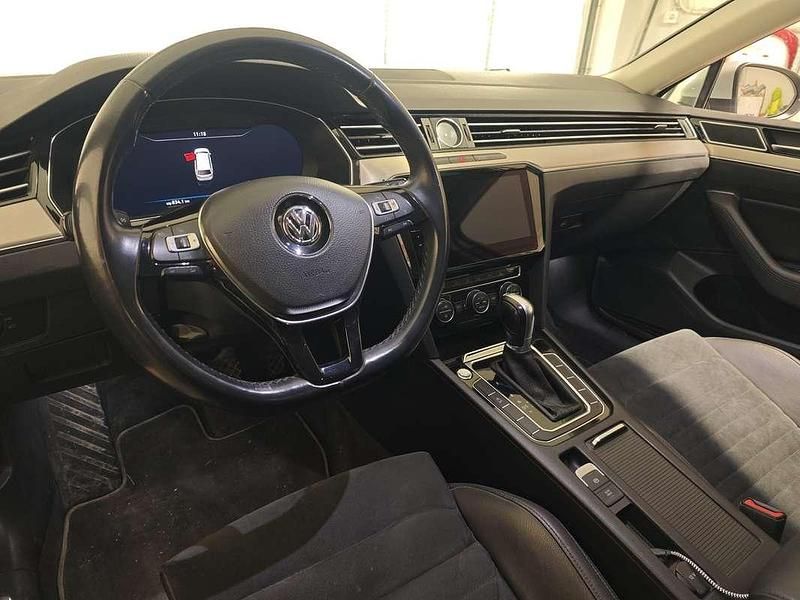Usata VW Passat Highline 150 CV (110 kW) 2017 Station wagon