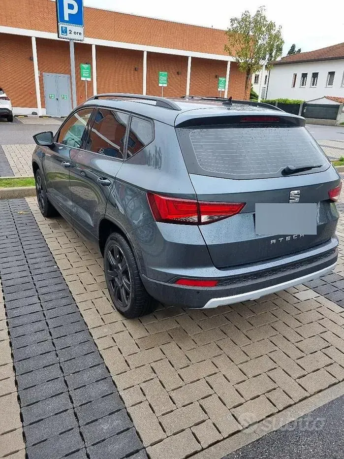Usata Seat Ateca 116 CV (85 kW) 2018 Blu SUV
