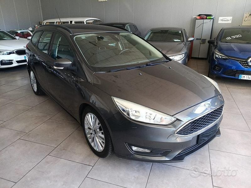 Usata Ford Focus Titanium 95 CV (69 kW) 2015 Grigio Station wagon