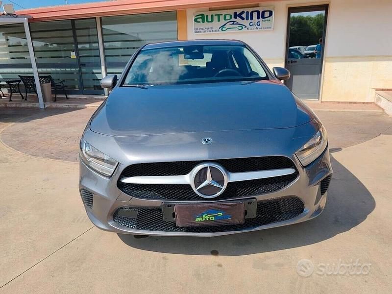 Usata Mercedes A200 Executive 150 CV (110 kW) 2021 Grigio Berlina