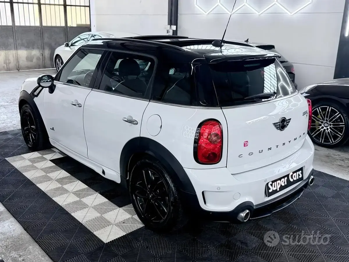 Usata Mini John Cooper Works Countryman 143 CV (105 kW) 2016 Nero SUV