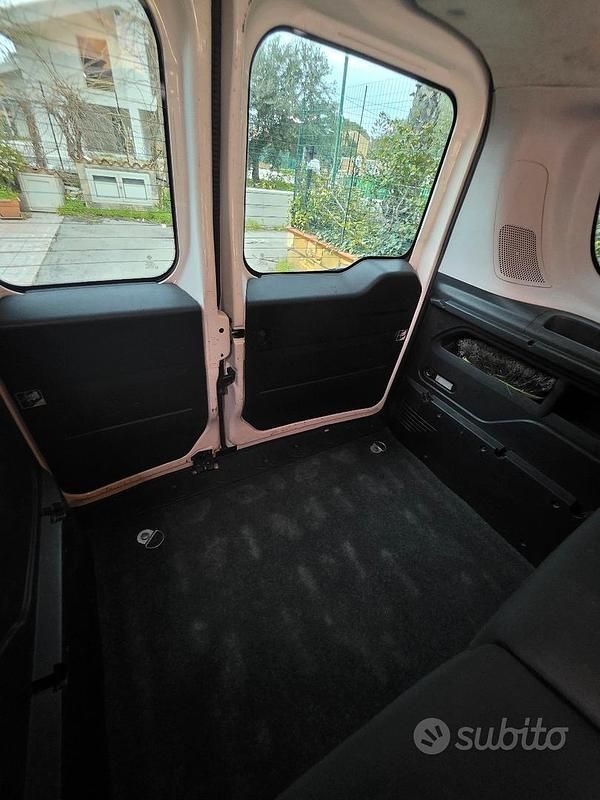 Usata Fiat Doblò 120 CV (88 kW) 2018 Bianco Monovolume