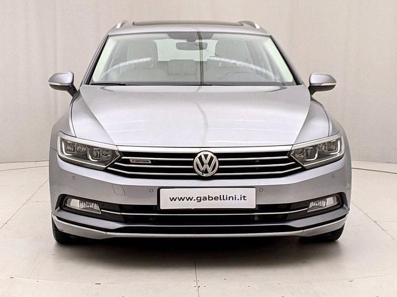 Usata VW Passat Executive 240 CV (176 kW) 2018 Argento Station wagon