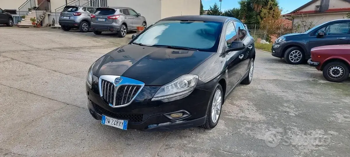 Usata Lancia Delta 120 CV (88 kW) 2009 Nero Utilitaria