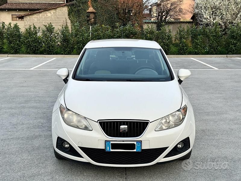 Usata Seat Ibiza Reference 69 CV (50 kW) 2012 Berlina