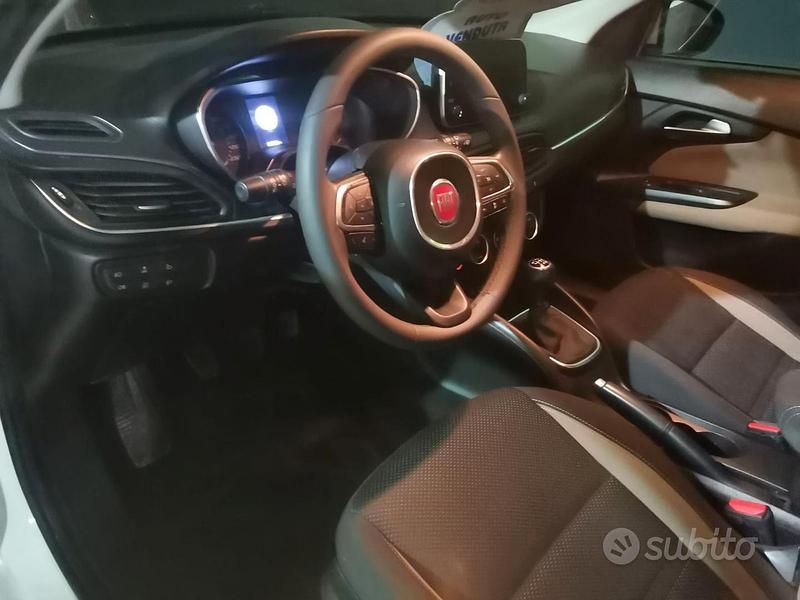 Usata Fiat Tipo Lounge 120 CV (88 kW) 2020 Bianco Station wagon