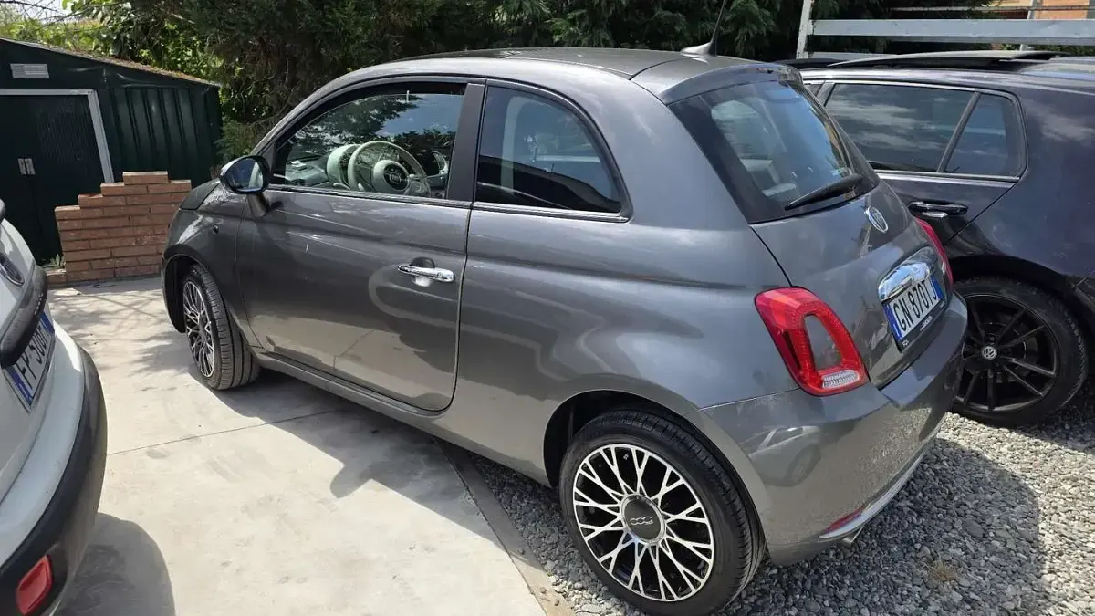 Usata Fiat 500 Dolcevita 69 CV (50 kW) 2023 Grigio Utilitaria