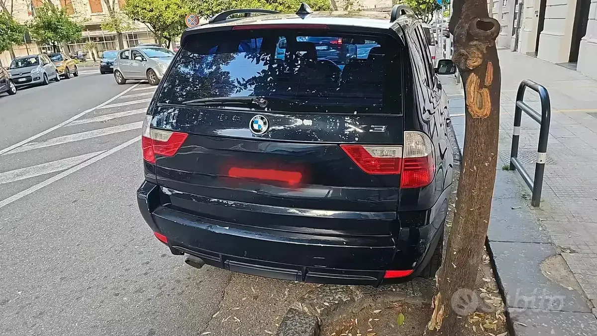 Usata BMW X3 177 CV (130 kW) 2009 Blu SUV