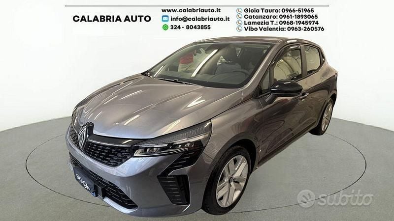 Nuova Renault Clio V Evolution 100 CV (73 kW) 2025 Grigio scuro Berlina