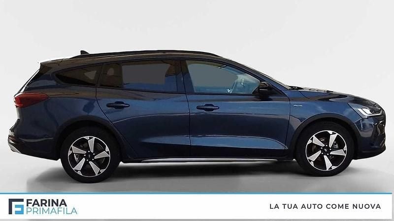 Usata Ford Focus Active 125 CV (91 kW) 2022 Blu Station wagon
