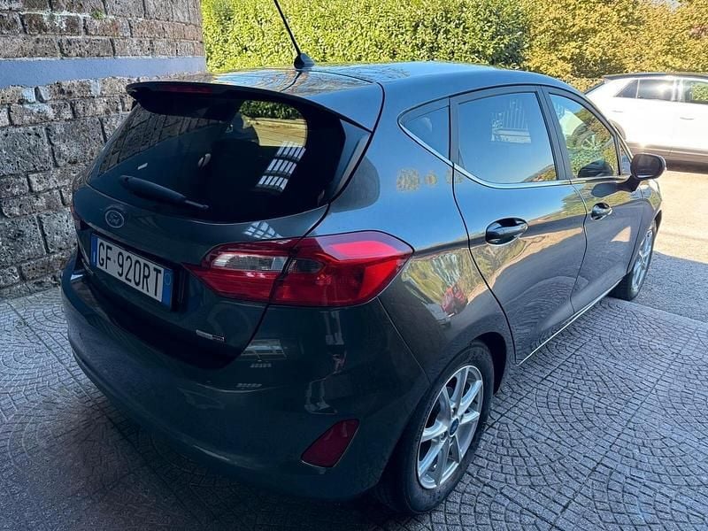 Usata Ford Fiesta ST-Line 125 CV (91 kW) 2021 Grigio Berlina