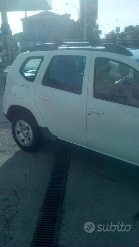 Usata Dacia Duster 2012 Bianco SUV