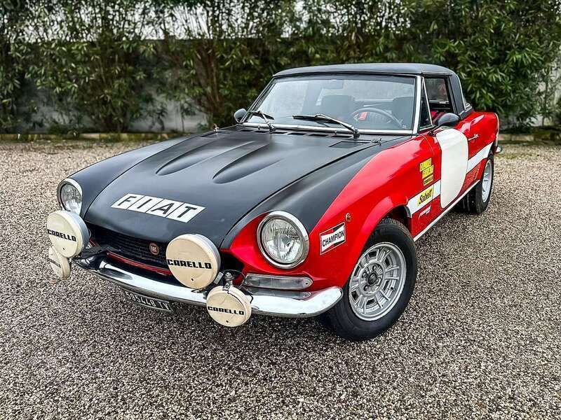 Usata Fiat 124 Spider Sport 90 CV (66 kW) 1968 Rosso Cabrio