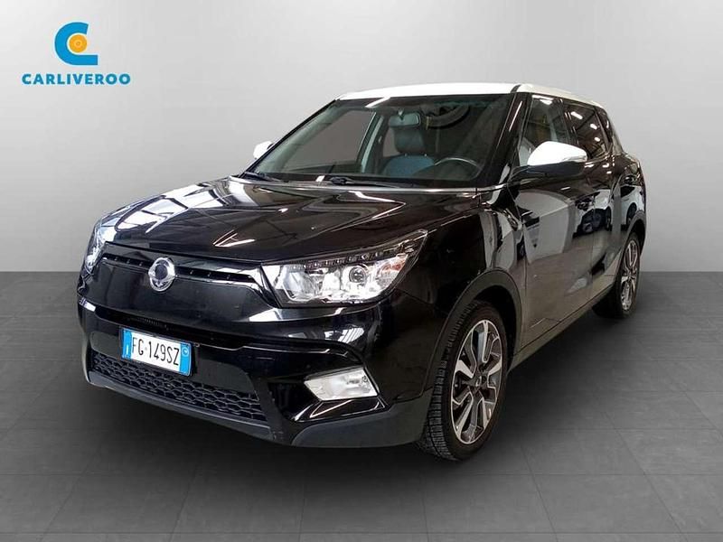 Usata Ssangyong (KGM) Tivoli 116 CV (85 kW) 2016 Nero SUV