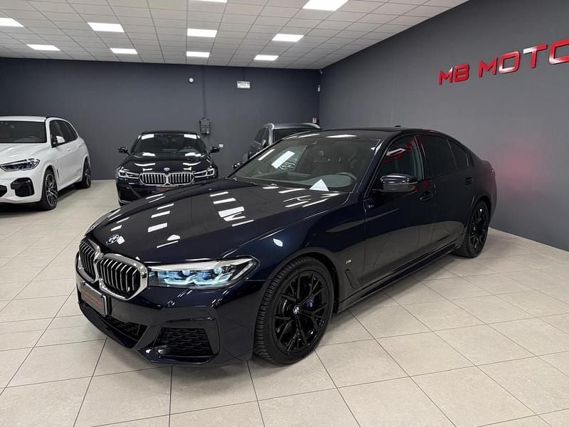 Usata BMW 520 M Sport 190 CV (139 kW) 2023 Blu Berlina