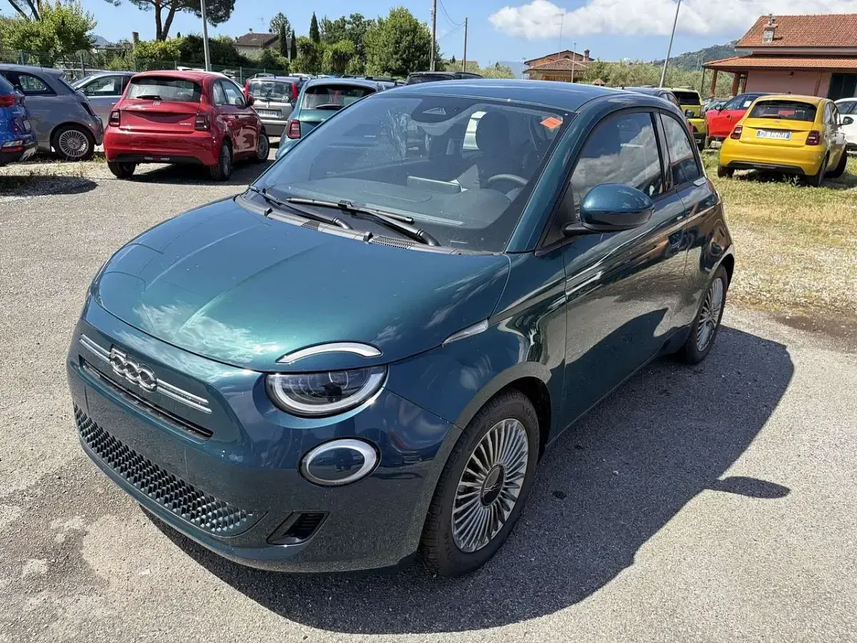Nuova Fiat 500 65 CV (47 kW) 2026 Blu/azzurro Berlina