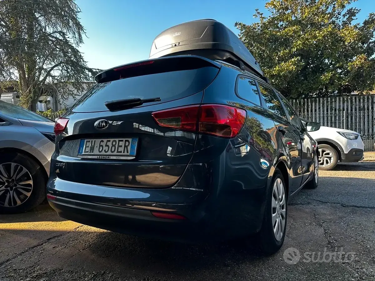 Begagnad Kia Ceed Sportswagon Active 100 HK (73 kW) 2014 Grå Kombi
