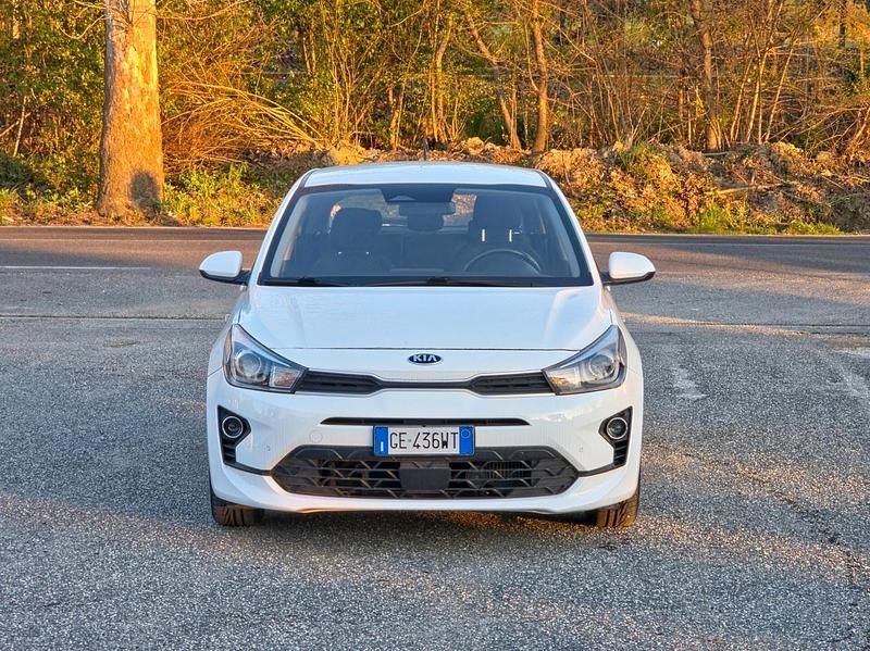 Usata Kia Rio GT-Line 100 CV (73 kW) 2021 Bianco Berlina