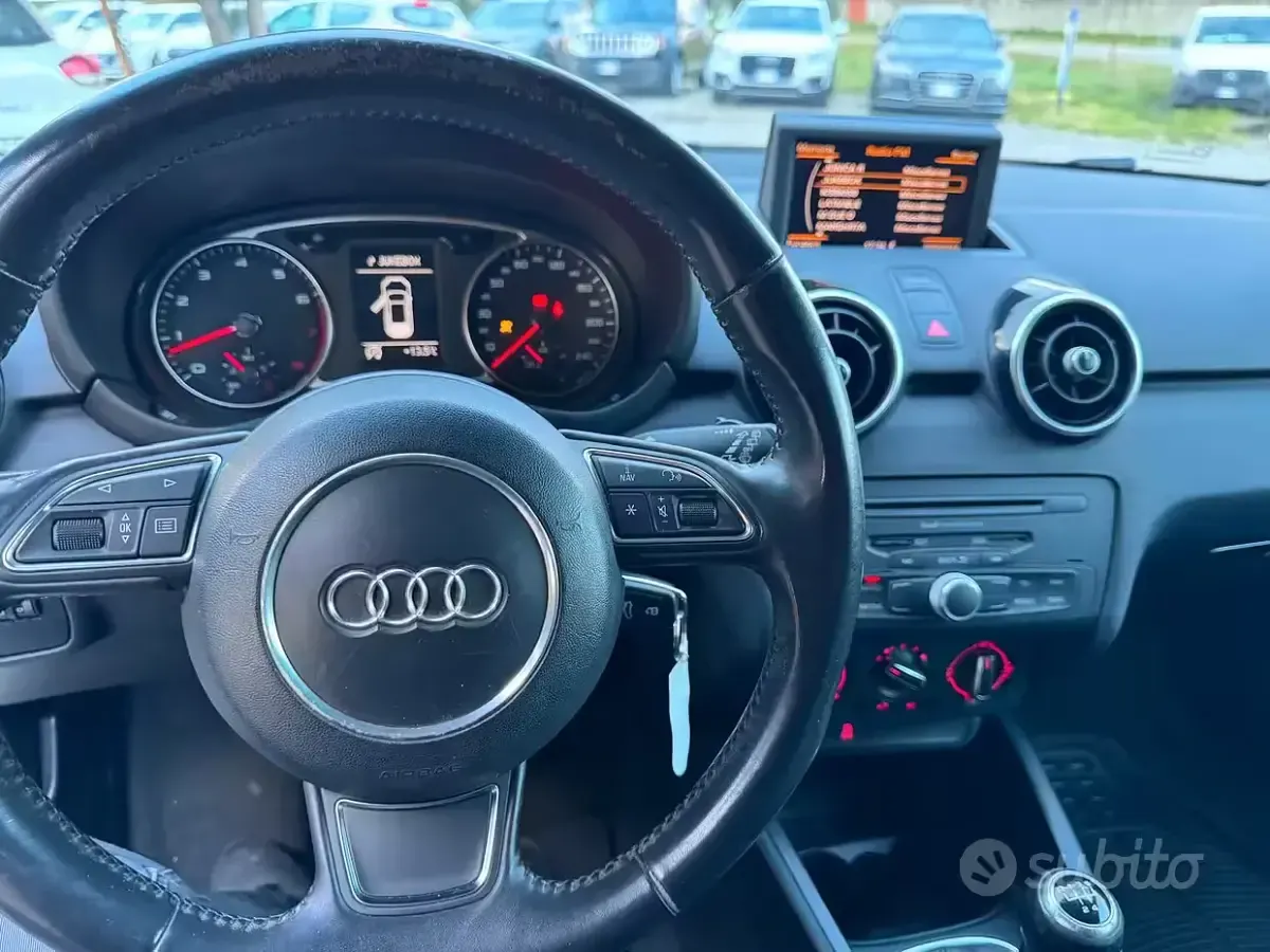 Usata Audi A1 86 CV (63 kW) 2011 Bianco Utilitaria