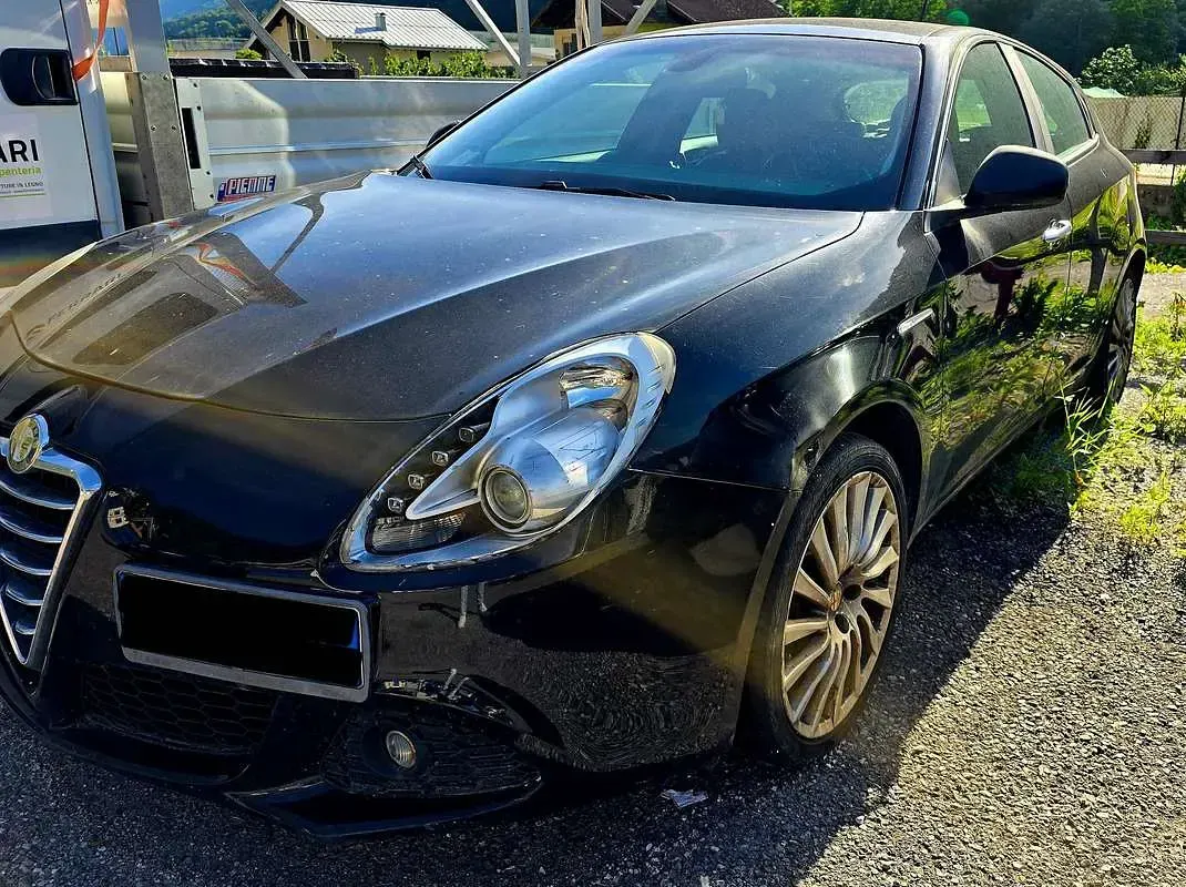 Usata Alfa Romeo Giulietta Distinctive 170 CV (125 kW) 2010 Nero Utilitaria