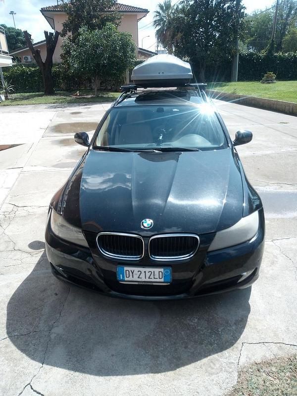 Usata BMW 318 2009 Nero Station wagon