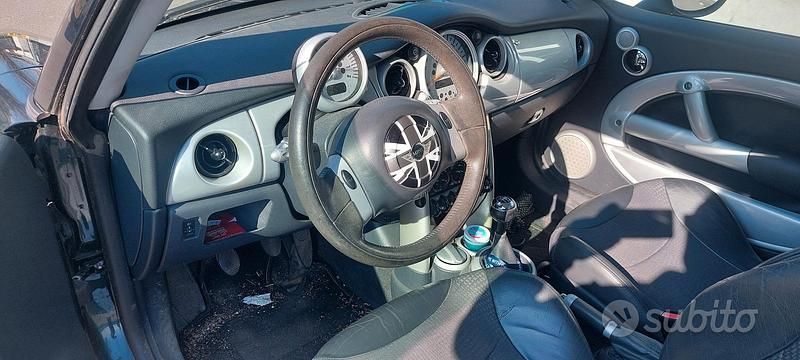 Usata Mini Cooper 116 CV (85 kW) 2003 Verde Utilitaria