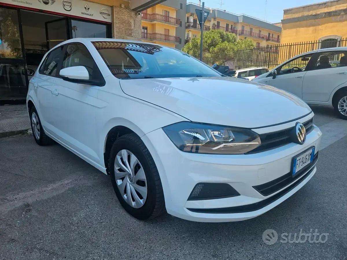 Usata VW Polo Comfortline 80 CV (58 kW) 2019 Bianco Utilitaria