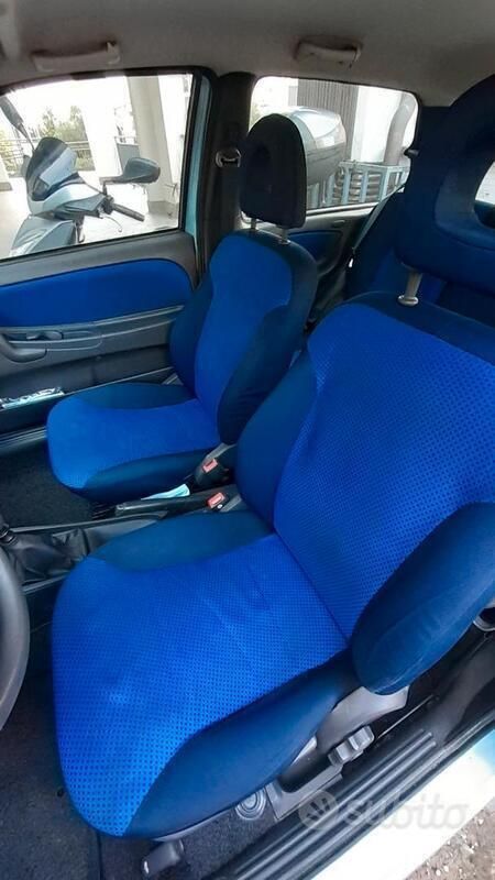 Gebraucht Lancia Ypsilon 54 PS (39 kW) 2002 Blau Kleinwagen