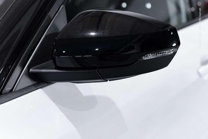 Nuova Audi A1 Ambiente 116 CV (85 kW) 2026 Bianco ghiacciaio / tetto nero SUV