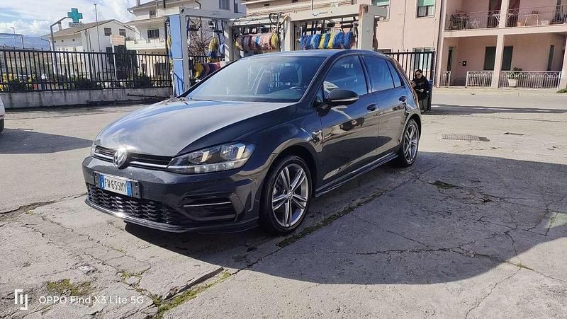 Usata VW Golf VII Sportline 116 CV (85 kW) 2019 Berlina
