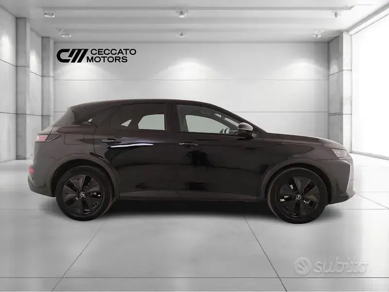 Usata DS Automobiles DS7 Crossback Performance 131 CV (96 kW) 2023 Nero SUV