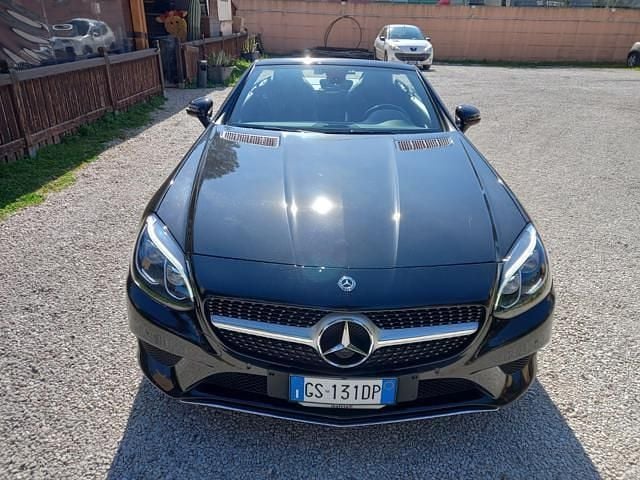 Usata Mercedes SLC180 156 CV (114 kW) 2018 Nero Cabrio