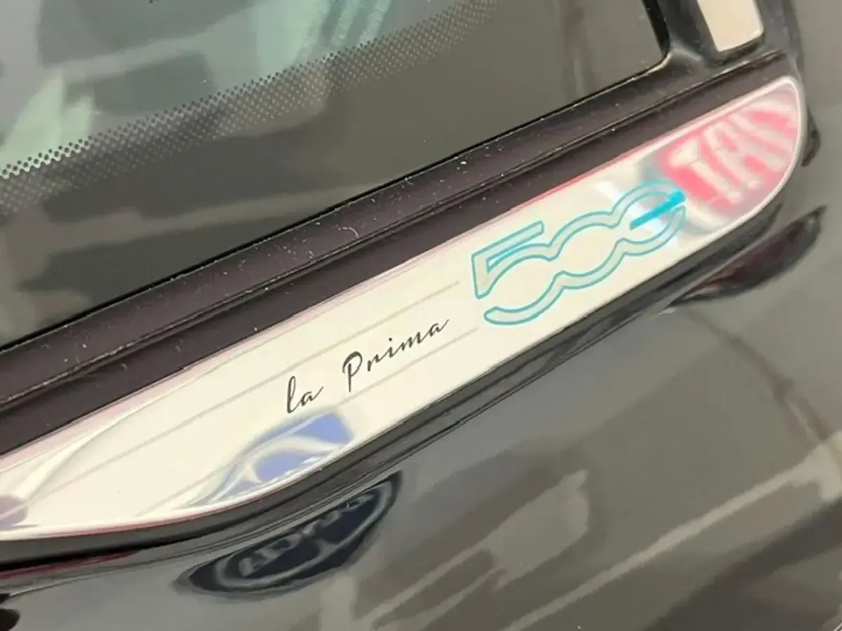 Usata Fiat 500e La Prima 86 kW (118 CV) 2025 Nero Berlina