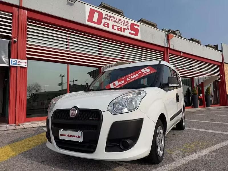 Usata Fiat Doblò Active 105 CV (77 kW) 2011 Bianco Monovolume