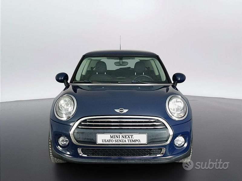 Usata Mini One D Business 95 CV (69 kW) 2015 Blu Utilitaria