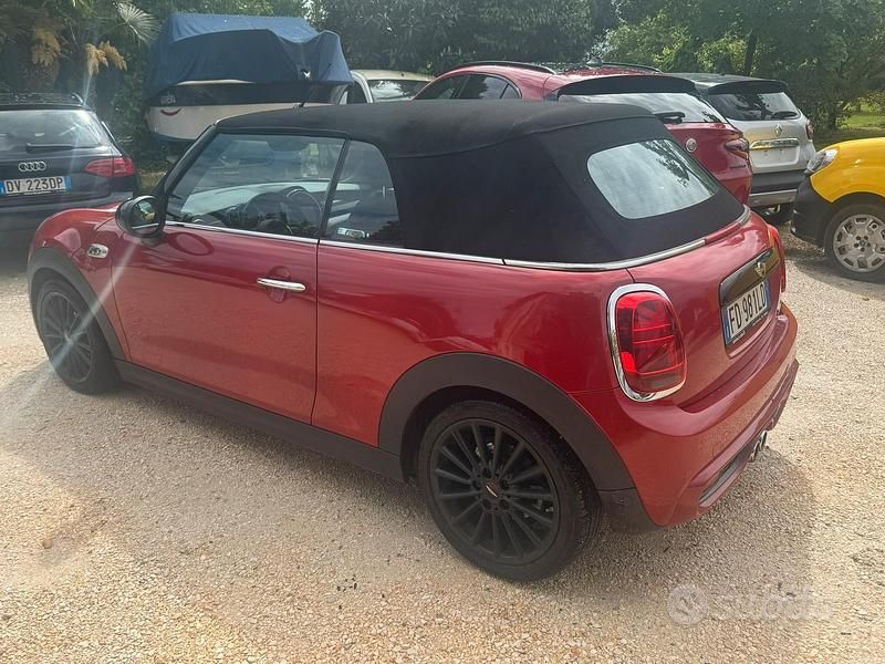 Usata 2016 Mini Cooper S Cabriolet Hype Cabrio | 12.470 € (Super prezzo) - Immagine 1/4