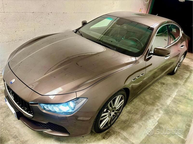 Bronzo Usata 2015 Maserati Ghibli Coupé | 29.900 € (Ottimo prezzo) - Immagine 1/4