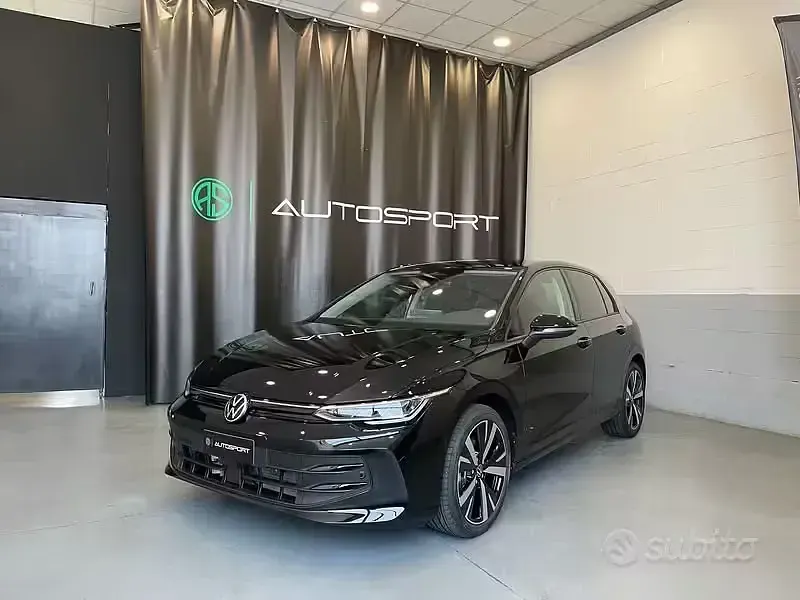 Nuova VW Golf VIII Edition 2026 Nero Berlina