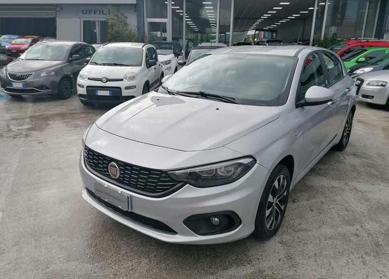 Argento Usata 2020 Fiat Tipo Mirror Tre volumi | 11.500 € (Buon prezzo) - Immagine 1/4